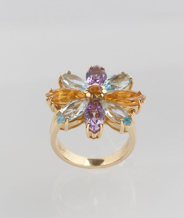 Gold flower ring K18 with blue topaz, sitrin and amethysts