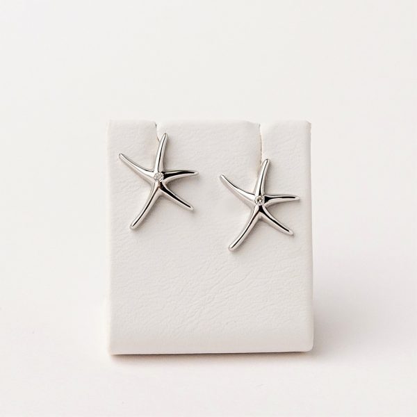 White gold starfish earrings K14
